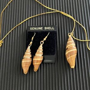Genuine Vexillum Formosense  Brown Spiral Shell Pendant Necklace & Earring set